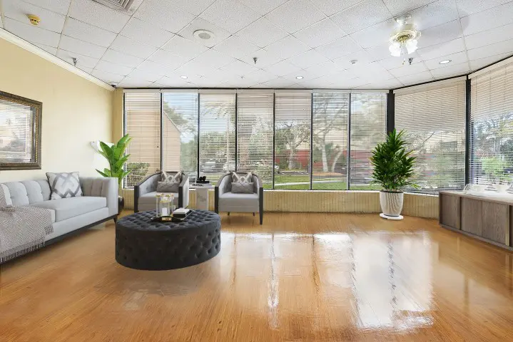 Lobby (Small)